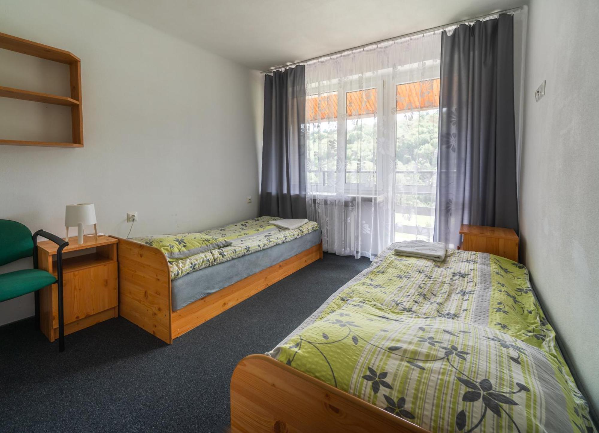 Zatwarnica Bed & Breakfast Lutowiska Exterior foto